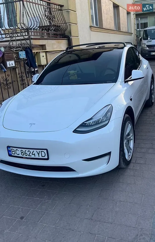 Tesla Model Y 2021 photo 4
