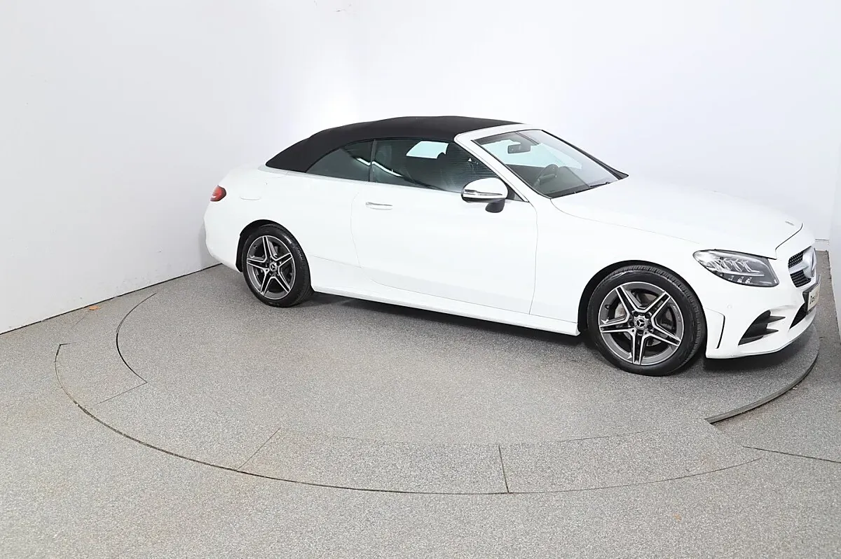 Mercedes-Benz C-Class 2022 photo 3