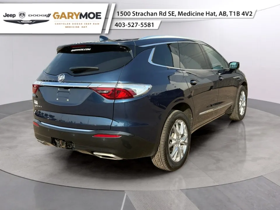 Buick Enclave 2023 photo 3