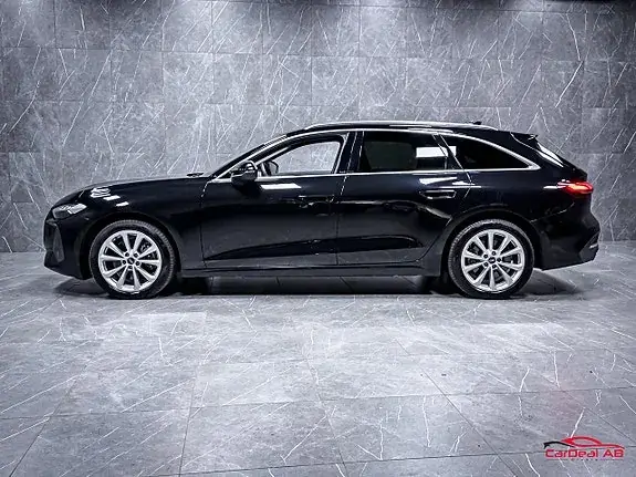 Audi A5 2025 photo 4