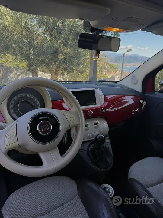 Fiat 500 Cabrio 2011 photo 4