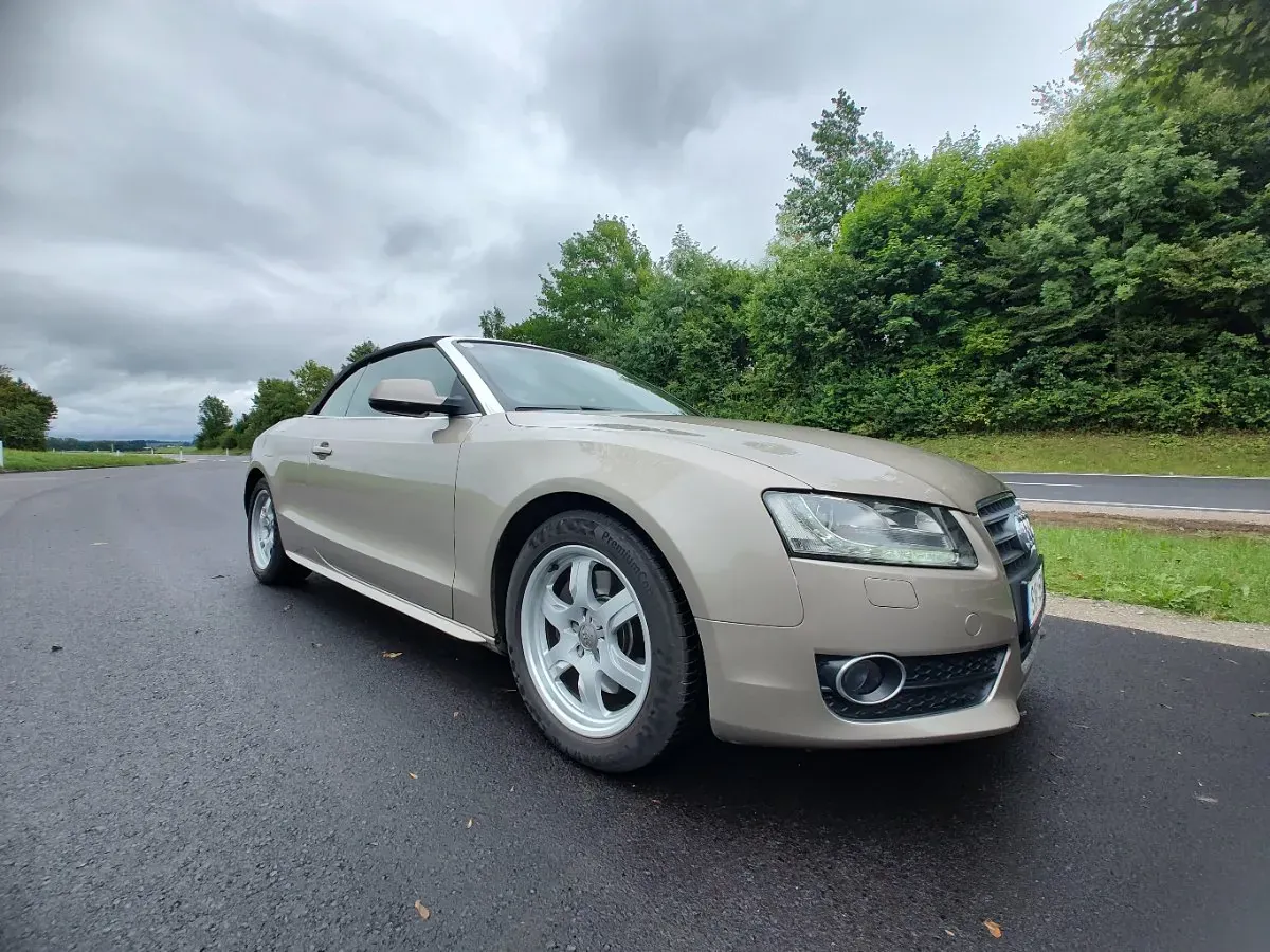 Audi A5 2009 photo 3