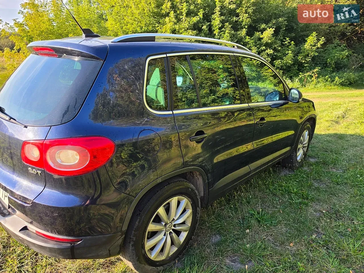 Volkswagen Tiguan 2010 photo 4