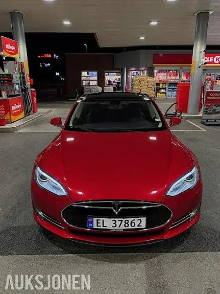 Tesla Model S