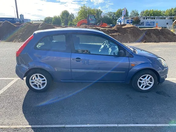Ford Fiesta 2006 photo 4