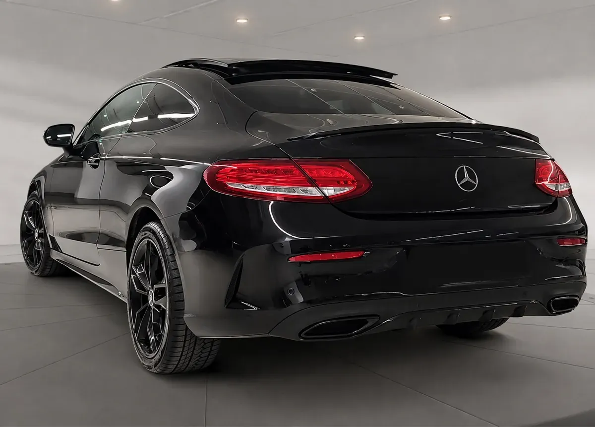 Mercedes-Benz C-Class 2018 photo 3