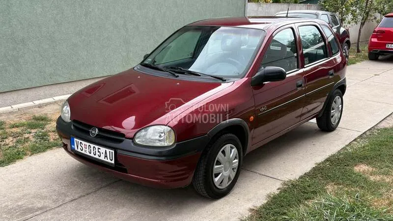 Opel Corsa B 1996 photo 2