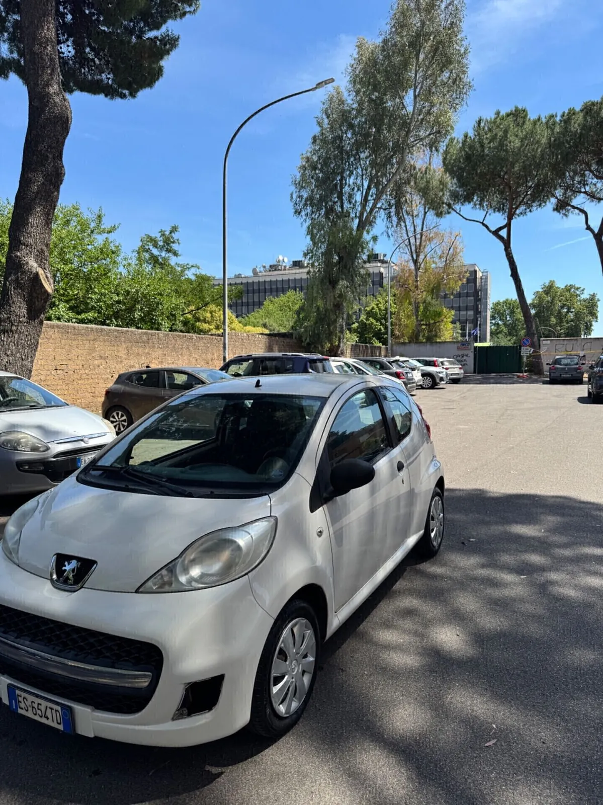 Peugeot 107 2013 photo 3