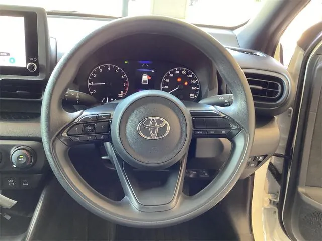 Toyota Yaris 2026 photo 2