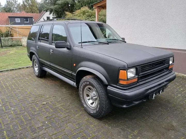 Ford Explorer U2