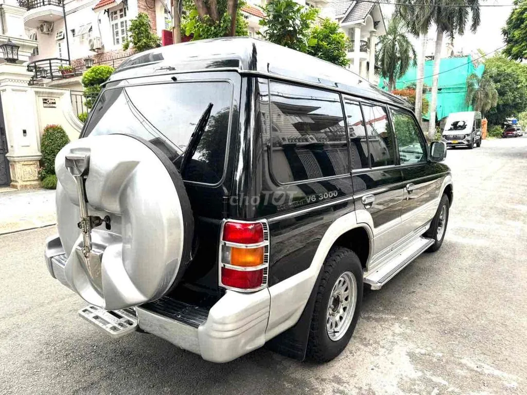 Mitsubishi Pajero 2006 photo 5