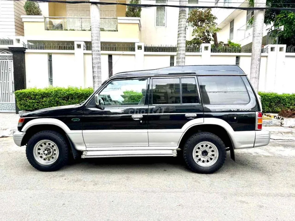 Mitsubishi Pajero 2006 photo 3