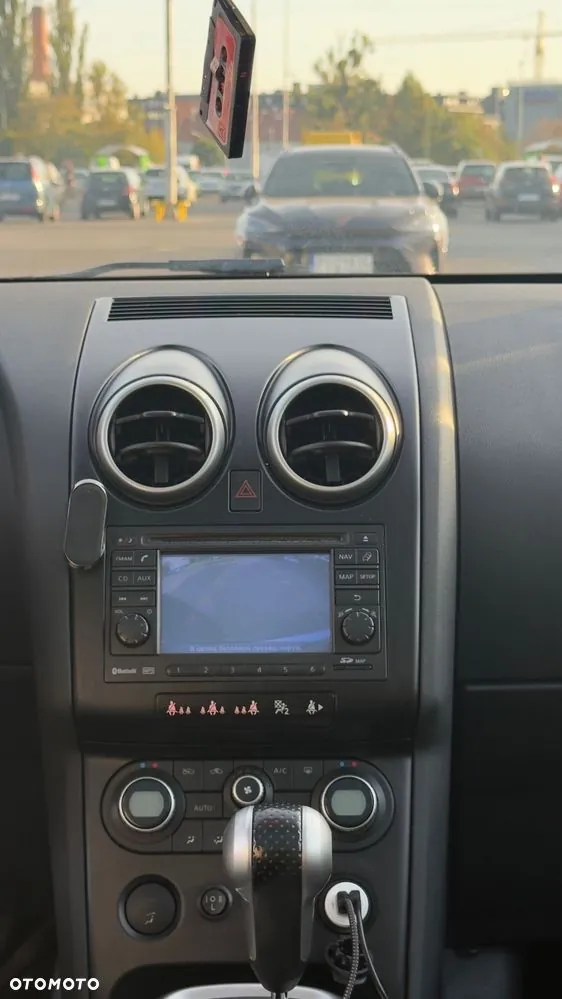 Nissan Qashqai 2009 photo 2