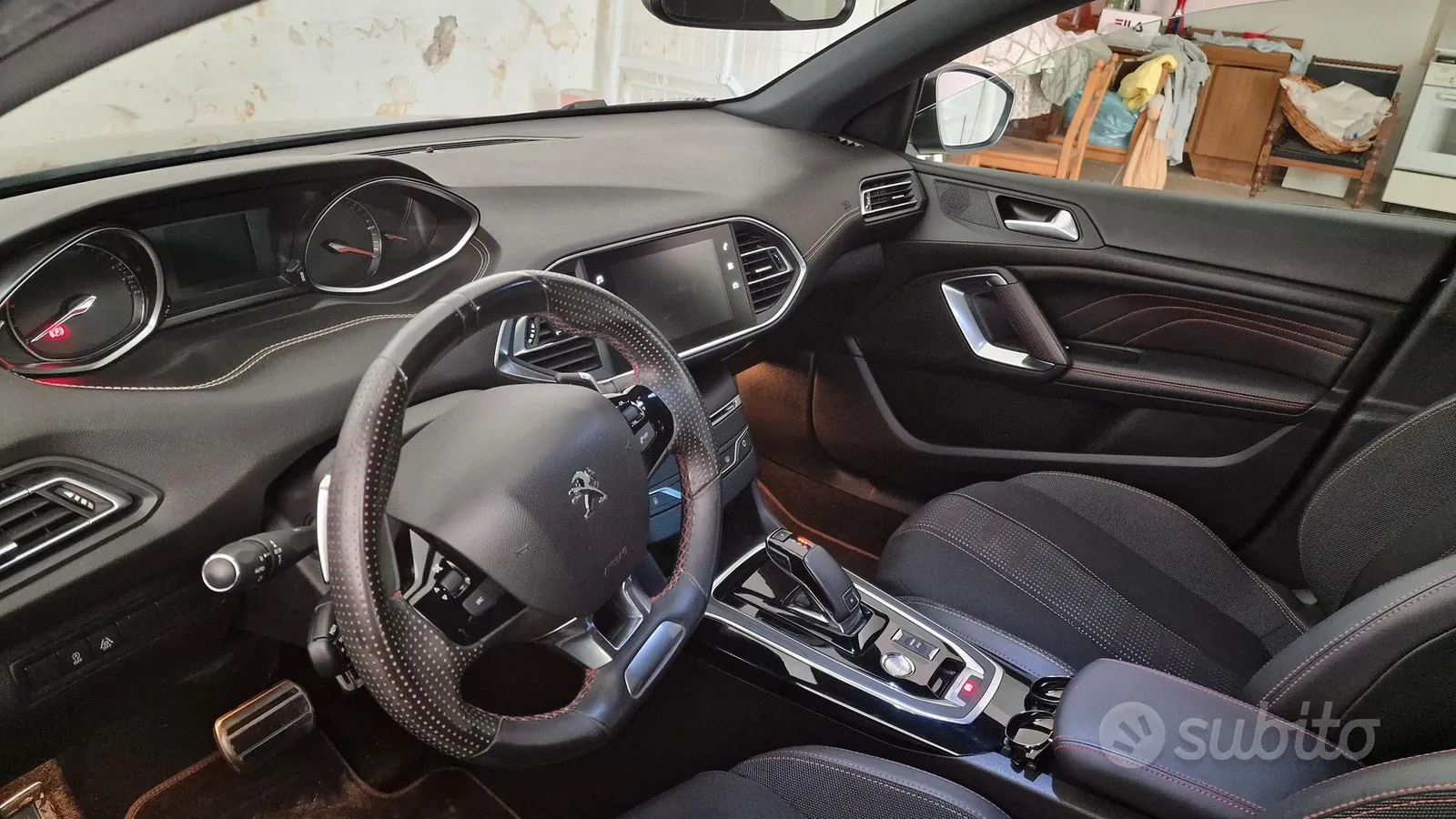 Peugeot 308 2019 photo 4