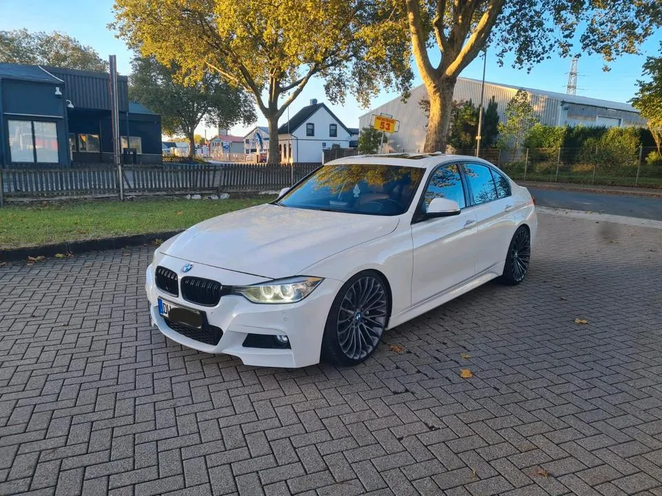 BMW 335I