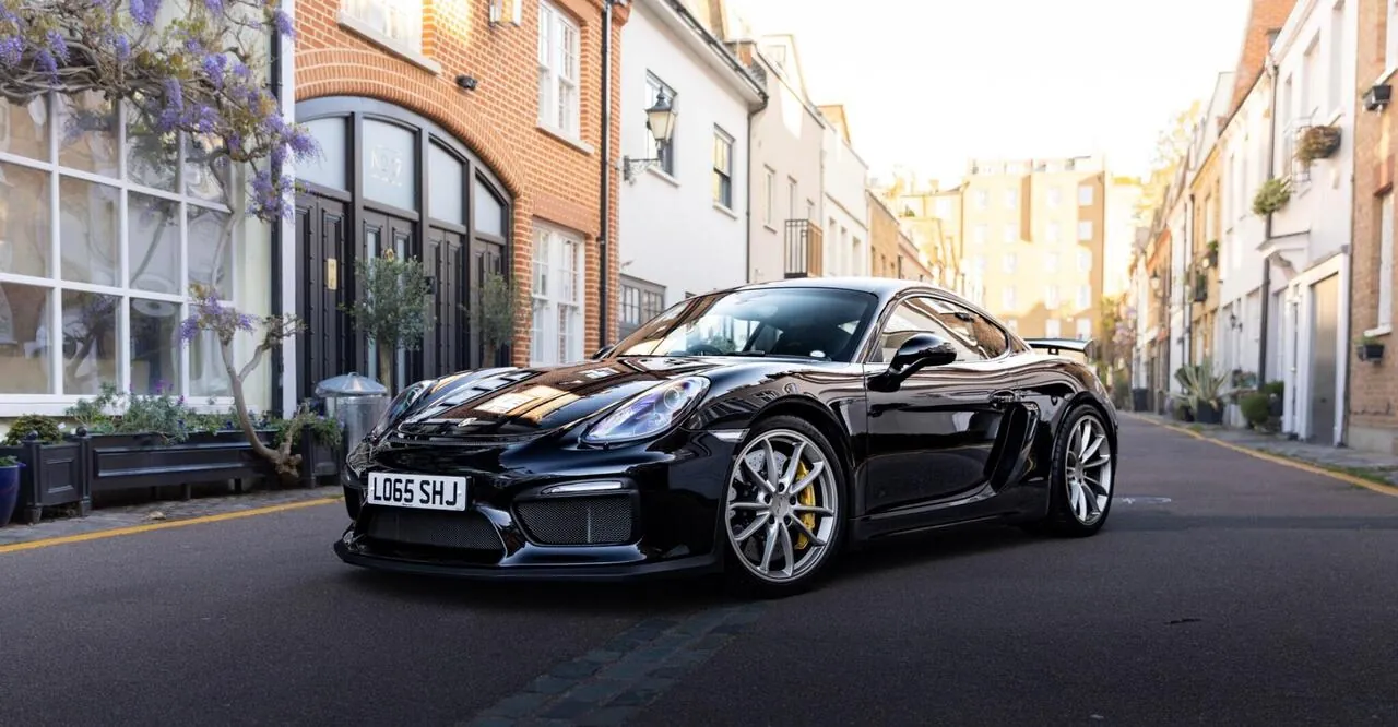 Porsche Cayman 2015 photo 2
