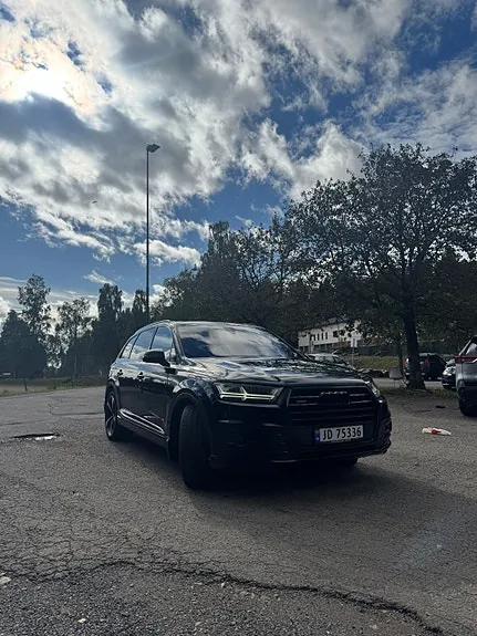 Audi Q7 2016 photo 4