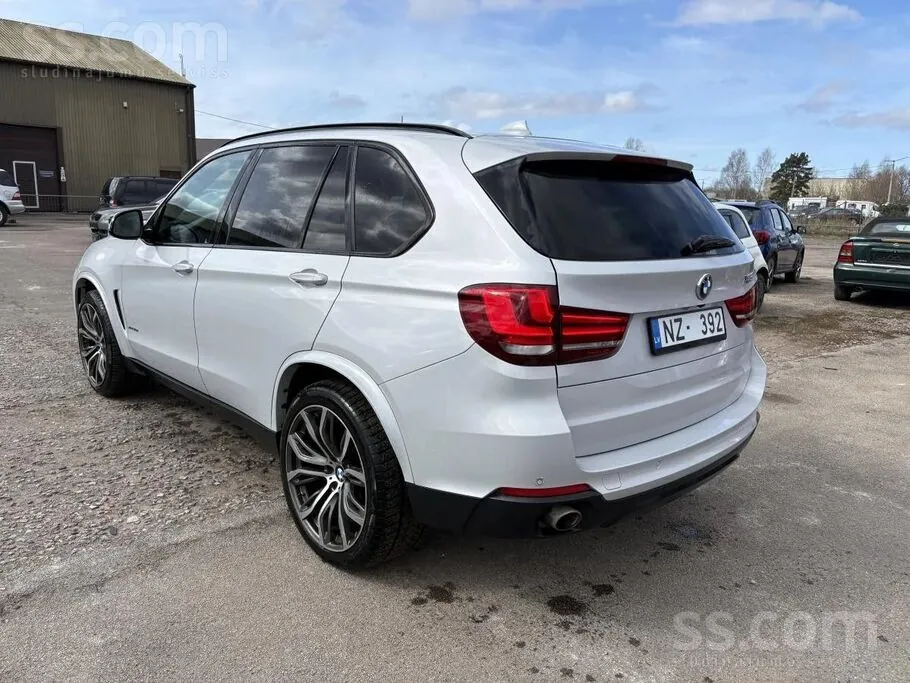 BMW X5 2016 photo 4