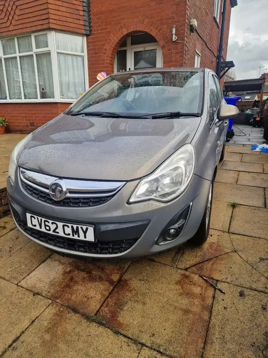 Vauxhall Corsa 2012 photo 3
