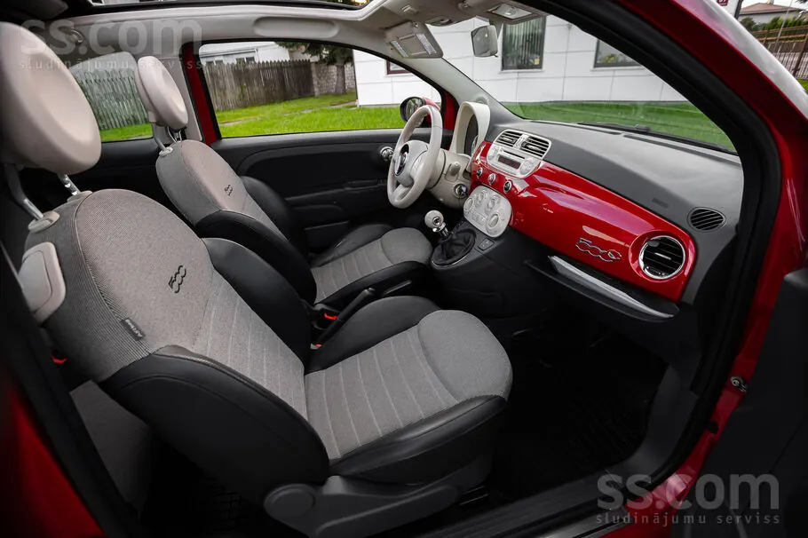 Fiat 500 Cabrio 2009 photo 5