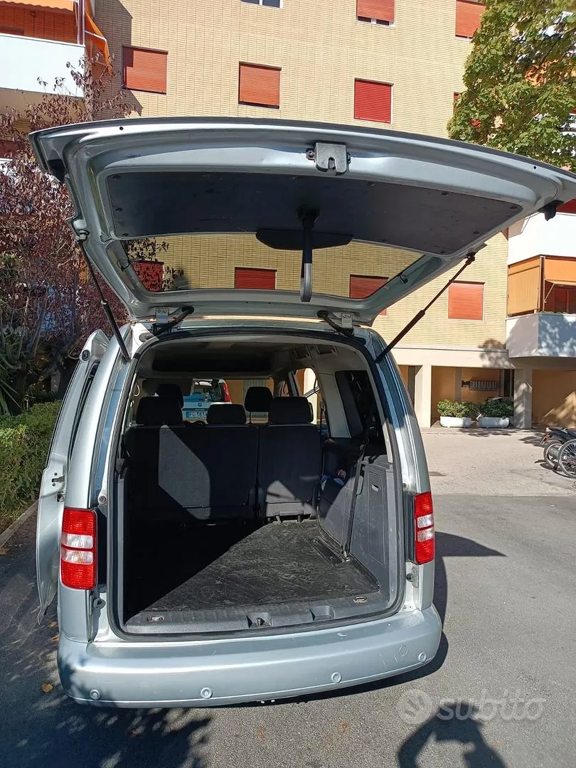 Volkswagen Caddy 2011 photo 5