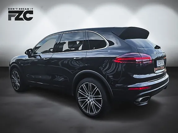 Porsche Cayenne 2016 photo 4