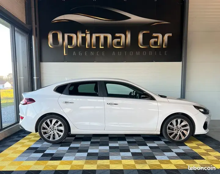 Hyundai I30 2019 photo 2