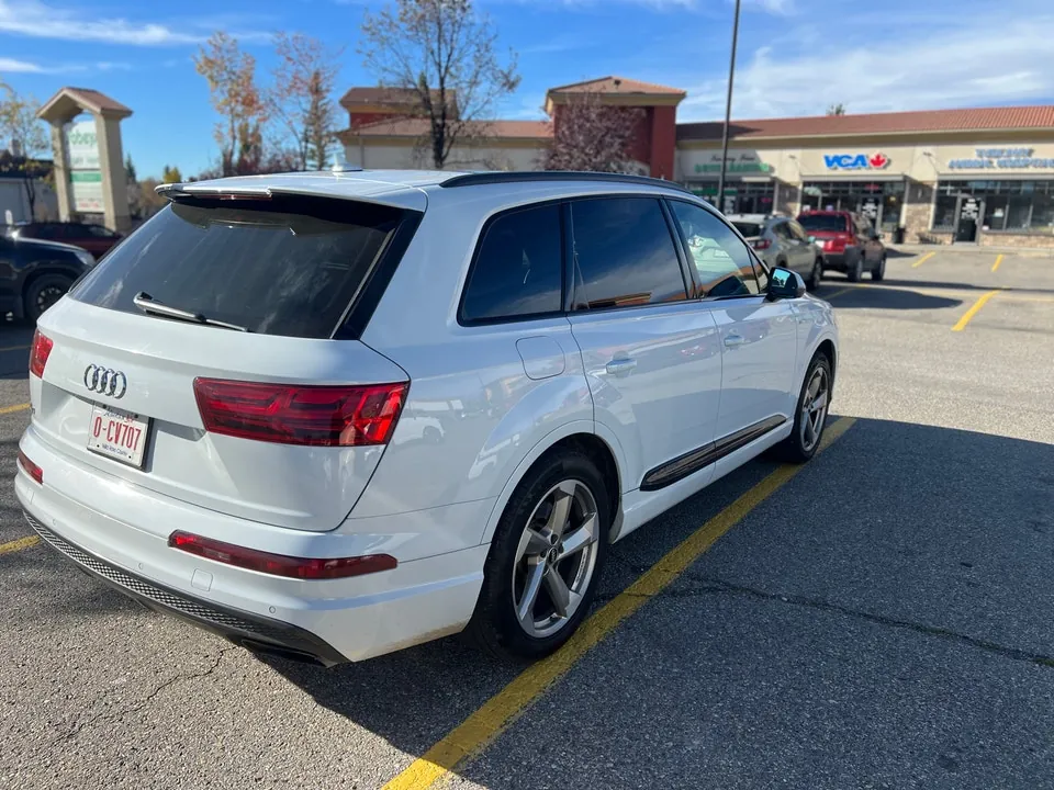 Audi Q7 2019 photo 5