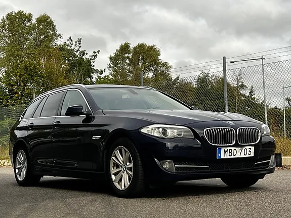 BMW 520D 2012 photo 2