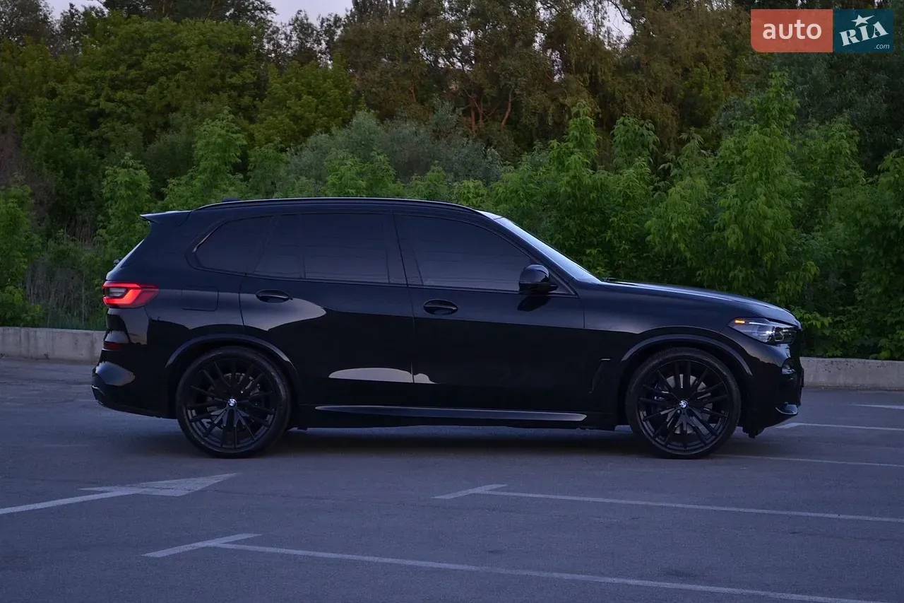 BMW X5 2019 photo 2