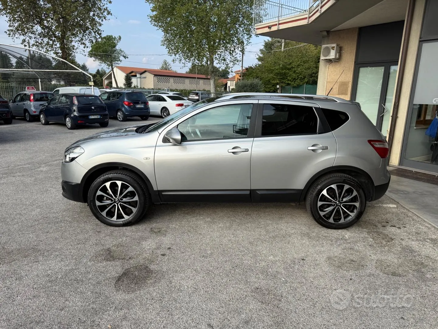Nissan Qashqai 2011 photo 3