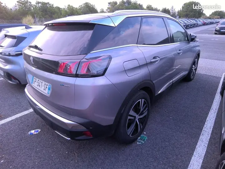 Peugeot 3008 2023 photo 3