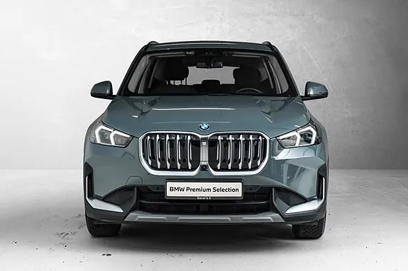 BMW Ix1 2023 photo 3