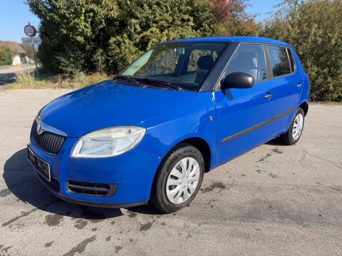Skoda Fabia 2007 photo 3