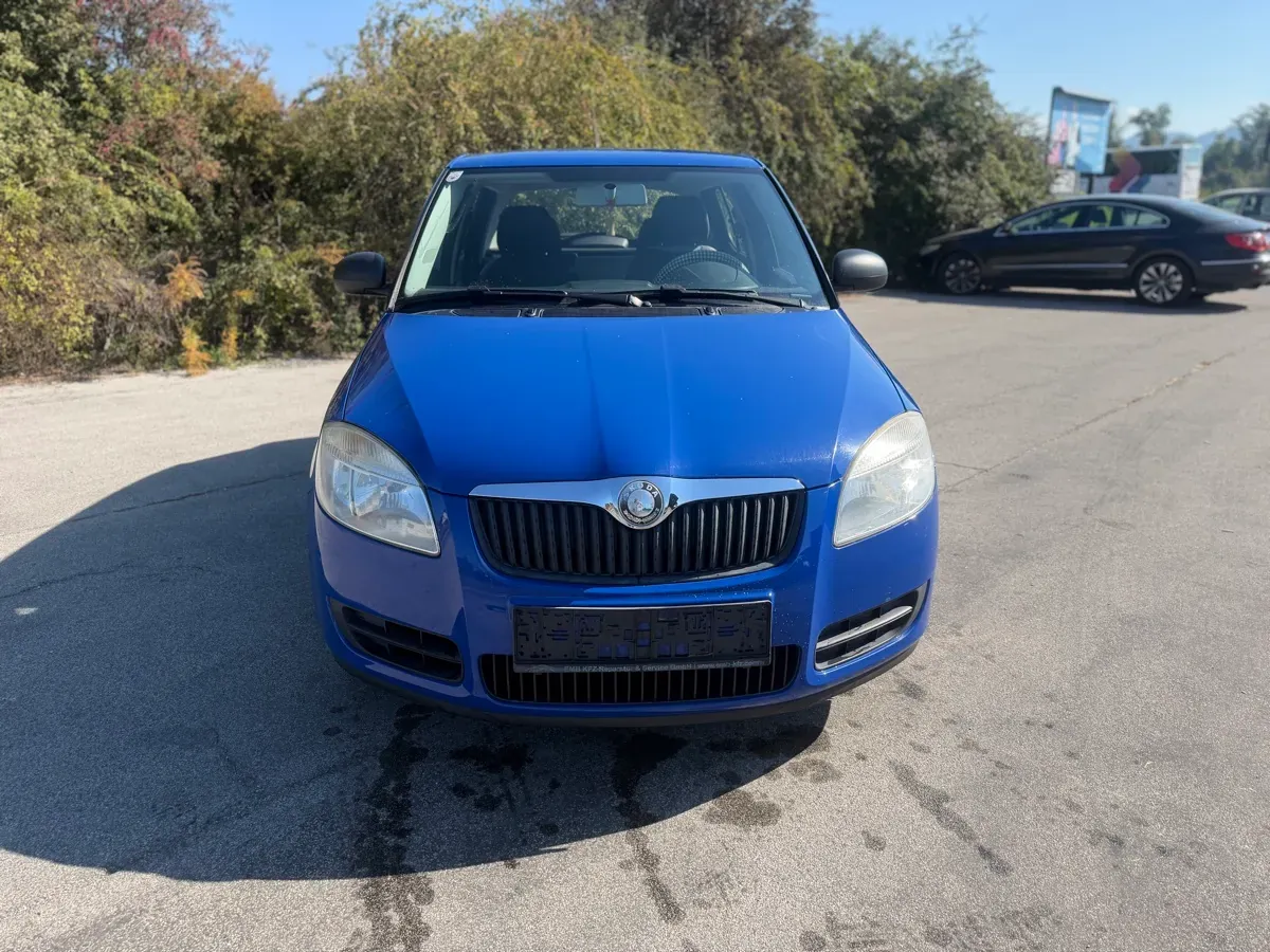 Skoda Fabia 2007 photo 2
