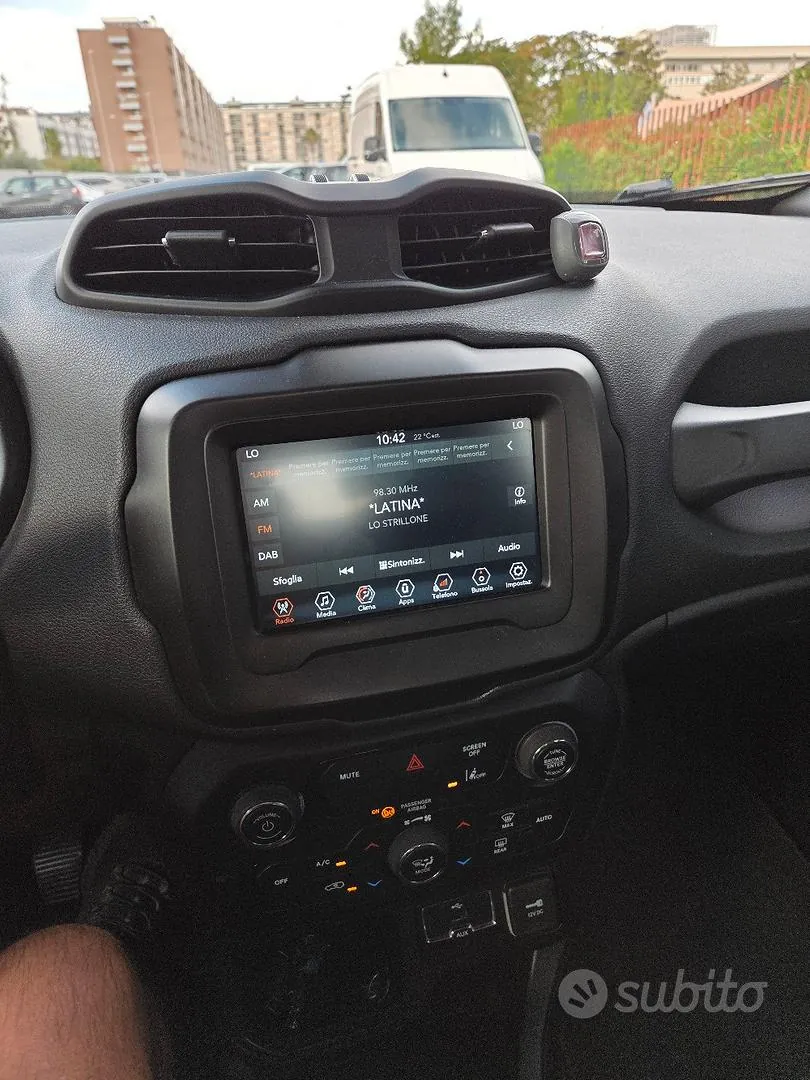 Jeep Renegade 2022 photo 5