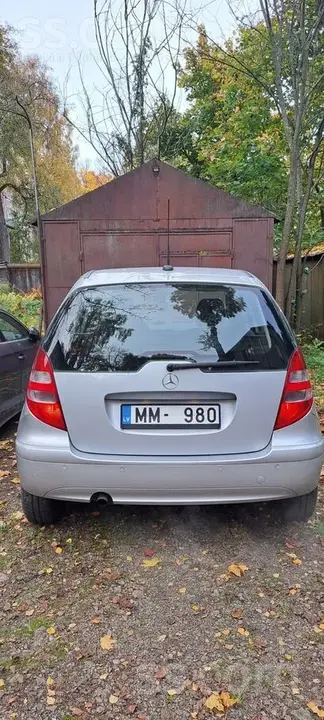 Mercedes-Benz A150 2005 photo 3