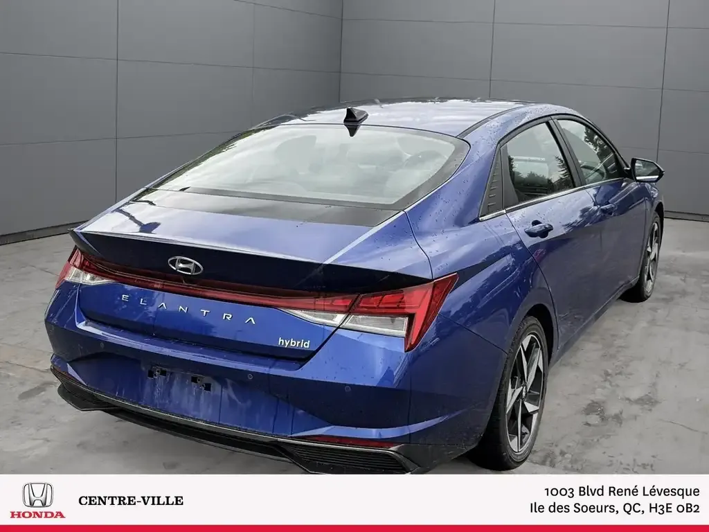 Hyundai Elantra 2023 photo 3
