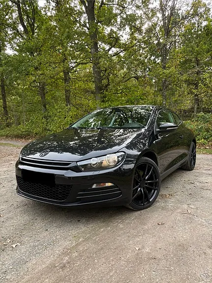 Volkswagen Scirocco 2010 photo 2
