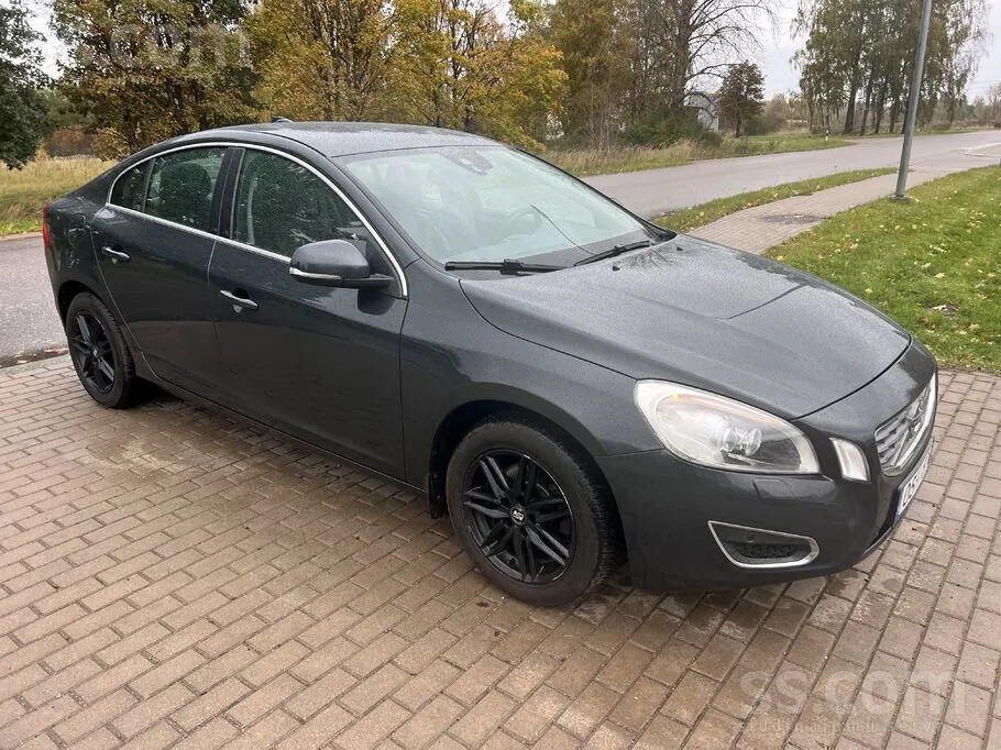 Volvo S60 2011 photo 3