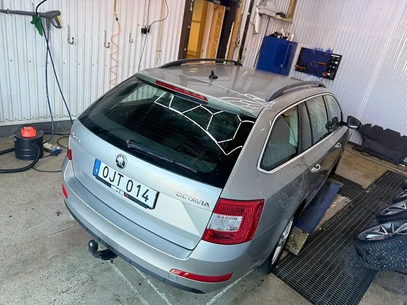 Skoda Octavia 2017 photo 3