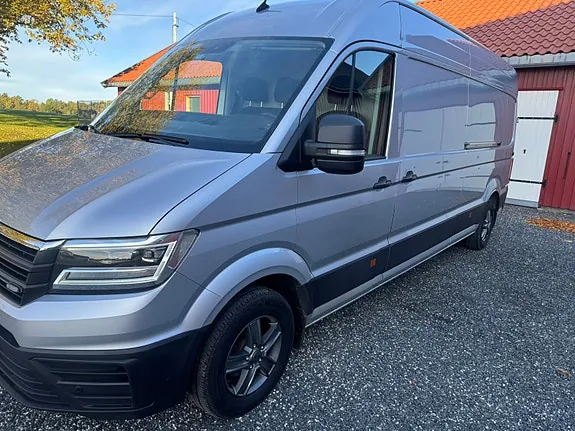 Volkswagen Crafter 35 2017 photo 2