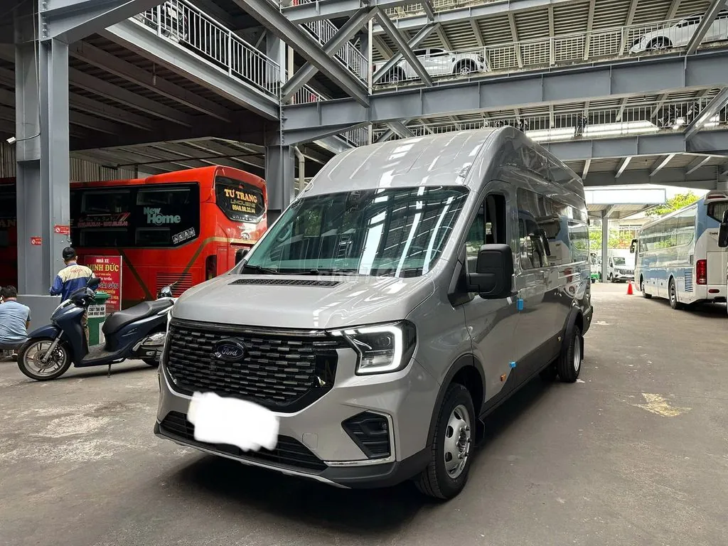Ford Transit 2025 photo 2