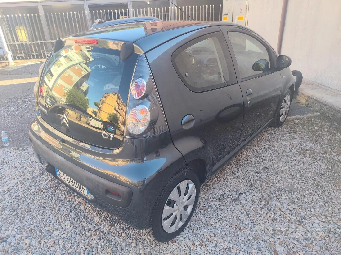 Citroen C1 2011 photo 2