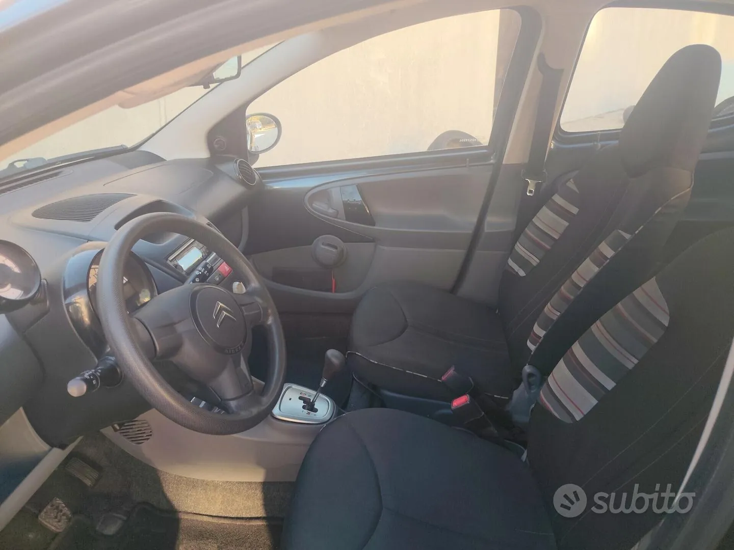 Citroen C1 2011 photo 3