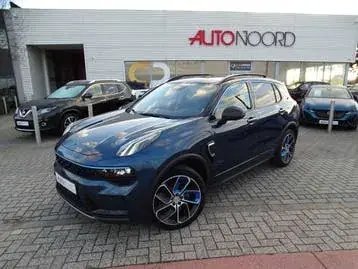Lynk & Co 01