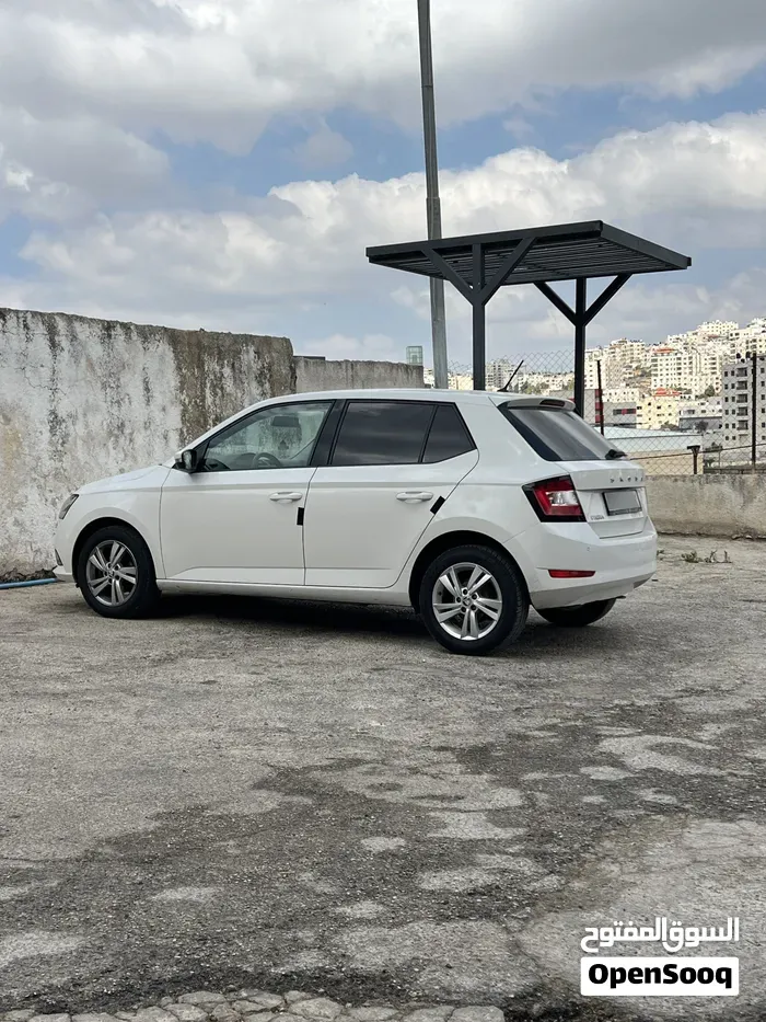 Skoda Fabia 2021 photo 3