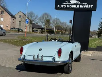 Alfa Romeo Giulietta Spider 1962 photo 3