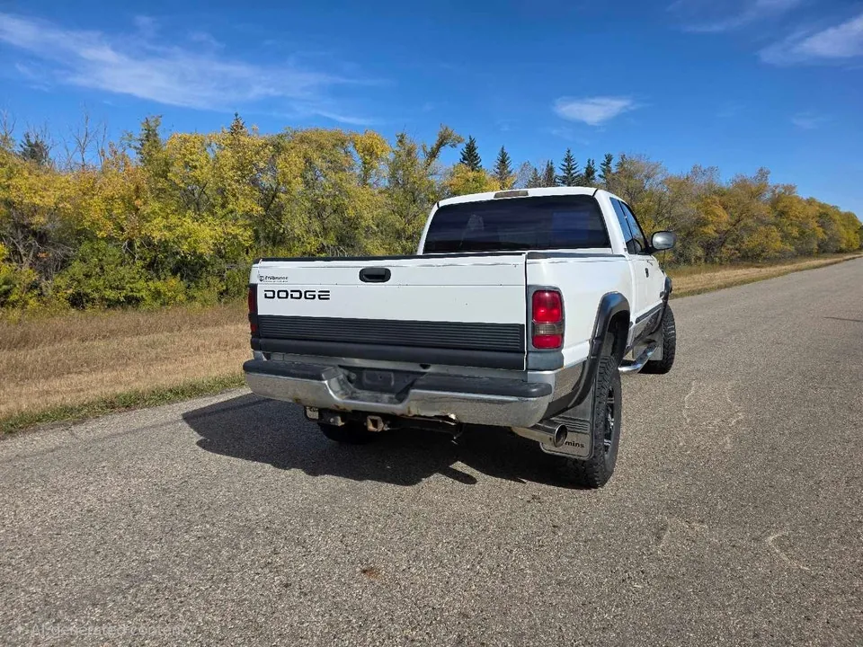 Dodge Ram 2500 1999 photo 4