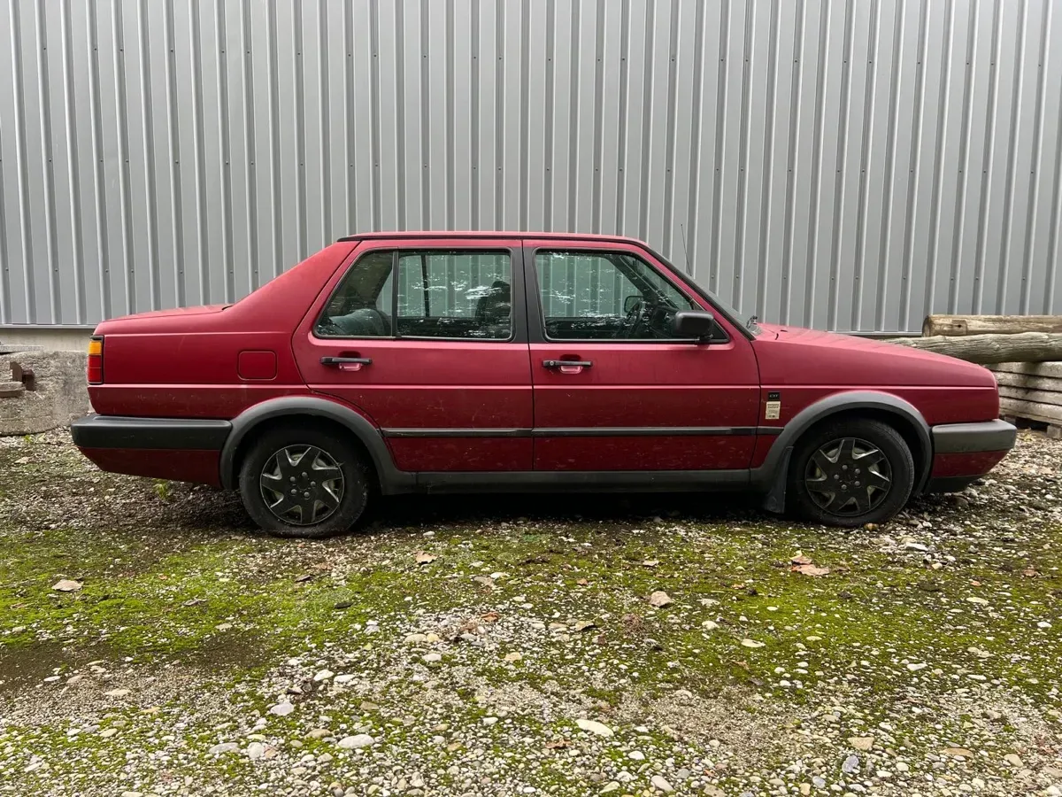 Volkswagen Jetta 1988 photo 3
